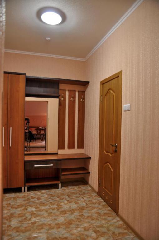 Focus Hotel Khust Bagian luar foto